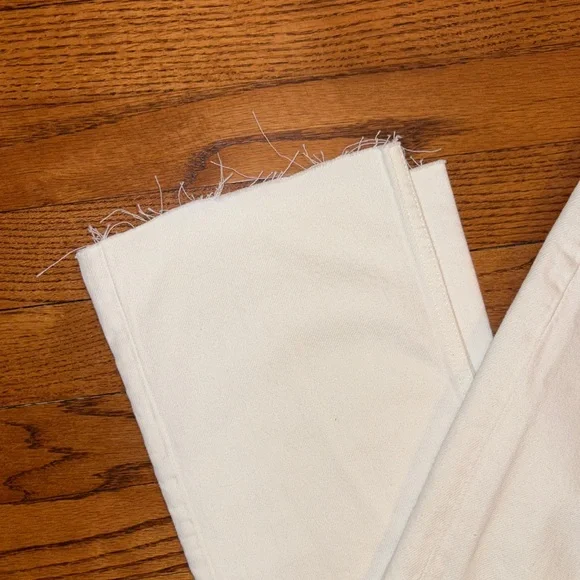 Women's White High-Rise Button-Fly Jeans - Picture 3 of 5